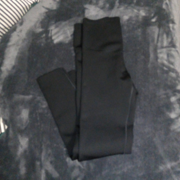 NWOT Coco + Carmen High Waist Shaping Leggings Sz XS - Picture 3 of 9